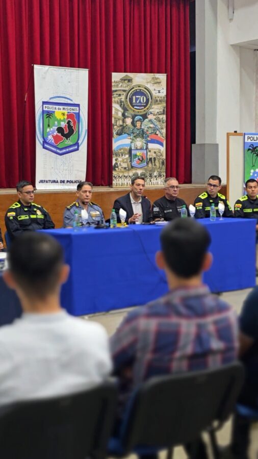 Crimen organizado y lavado de activos: expertos colombianos capacitan a investigadores en Misiones 2 4 - CRIMEN ORGANIZDO 3 - 3