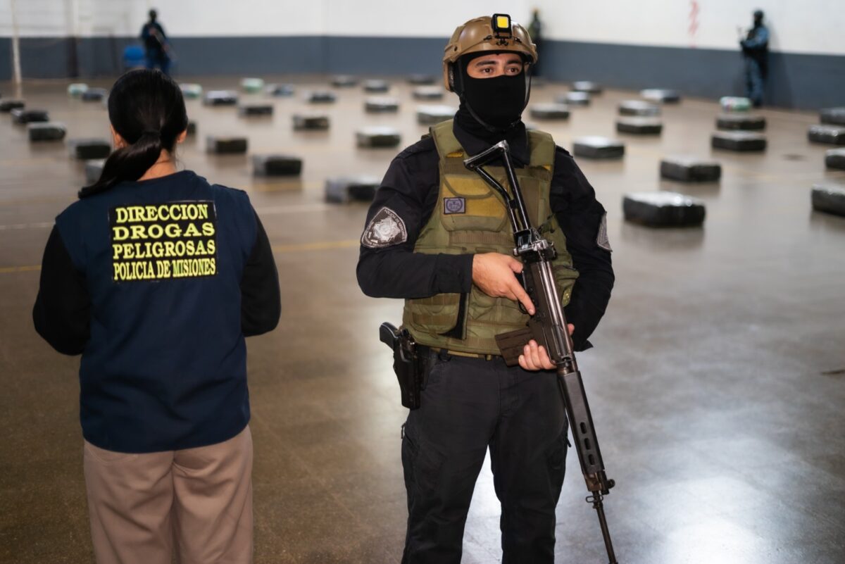 DROGA (13)