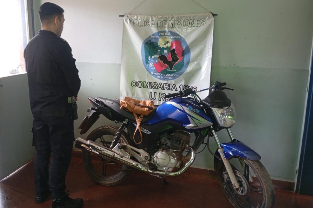 Detuvieron a dos hombres que robaron en una casa y desvalijaron una camioneta en Posadas 1 2 - Detuvieron a dos hombres que robaron en una casa y desvalijaron una camioneta en Posadas 3 - 1