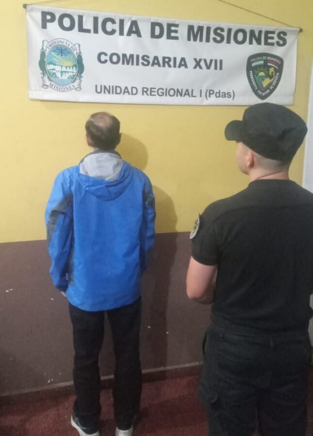 Dos mujeres resultaron heridas en un choque y detuvieron al conductor de una camioneta en Posadas 2 - 1