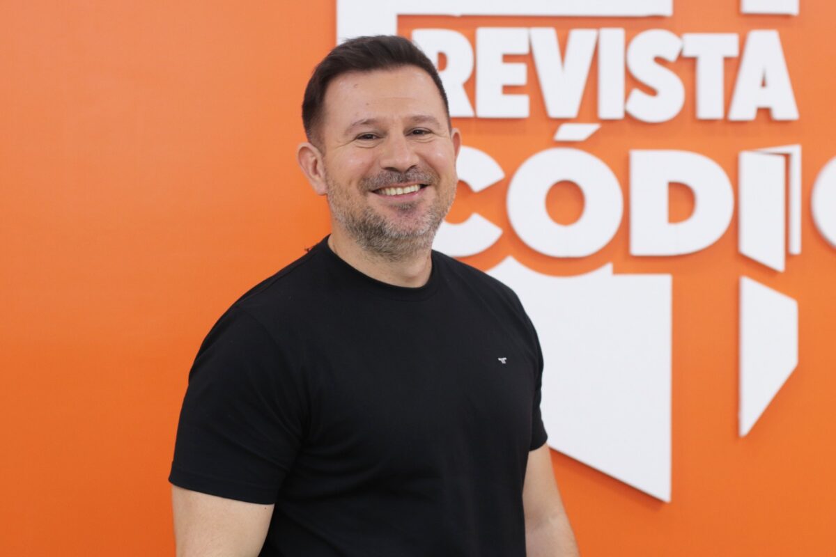Roberto Padilla y Ramiro Aranda pasaron por el streaming de Códigos 9 18 - Roberto Padilla y Ramiro Aranda pasaron por el streaming de Codigos 1 - 17