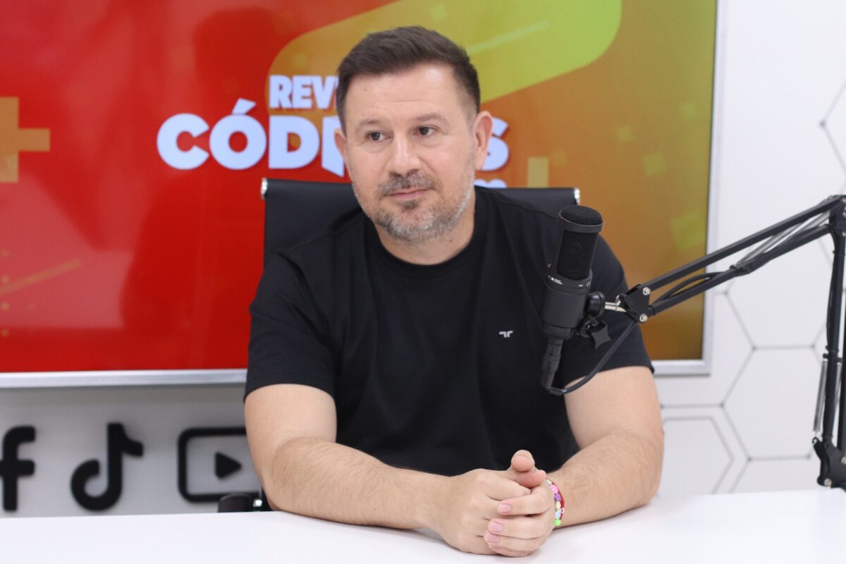 Roberto Padilla y Ramiro Aranda pasaron por el streaming de Códigos 11 22 - Roberto Padilla y Ramiro Aranda pasaron por el streaming de Codigos 12 - 21