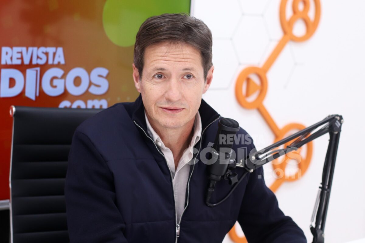 Rolando Roa y Héctor Rojas Decut pasaron por el streaming de Códigos 12 24 - Rolando Roa y Hector Rojas Decut pasaron por el streaming de Codigos 4 - 23