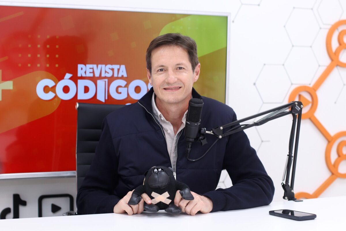 Rolando Roa y Héctor Rojas Decut pasaron por el streaming de Códigos 2 4 - Rolando Roa y Hector Rojas Decut pasaron por el streaming de Codigos 8 - 3