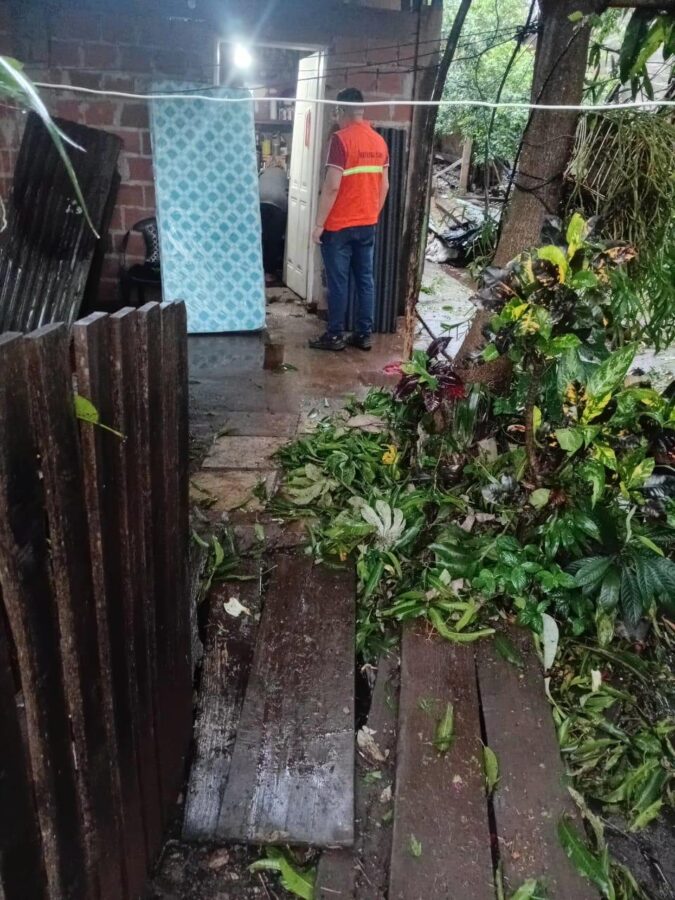 Tras los temporales, Provincia y municipios avanzan con la asistencia a casi 500 familias misioneras 3 6 - Tras los temporales Provincia y municipios avanzan con la asistencia a casi 500 familias 7 - 5