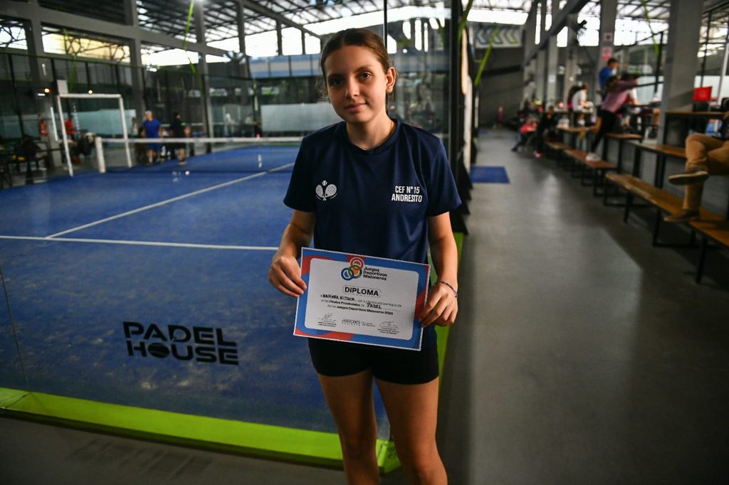 Misiones define en las finales provinciales de pádel a sus representantes para los Juegos Evita y de Adultos Mayores 5 10 - misiones padel 2 - 9
