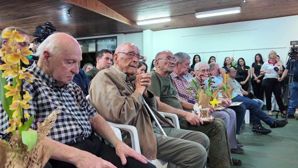 Montecarlo presentó oficialmente la 35° Fiesta Nacional de la Orquídea y 42° Provincial de la Flor 3 6 - montecarlo 3 1 - 5
