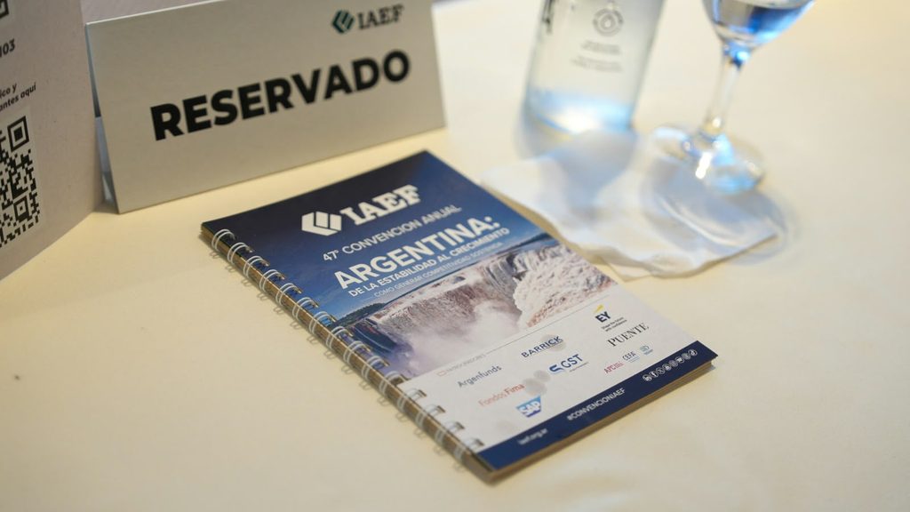 Passalacqua ante referentes del IAEF: “El ciudadano de a pie pide respuestas a otra velocidad que el reloj” 4 8 - passalacqua discurso 1 - 7
