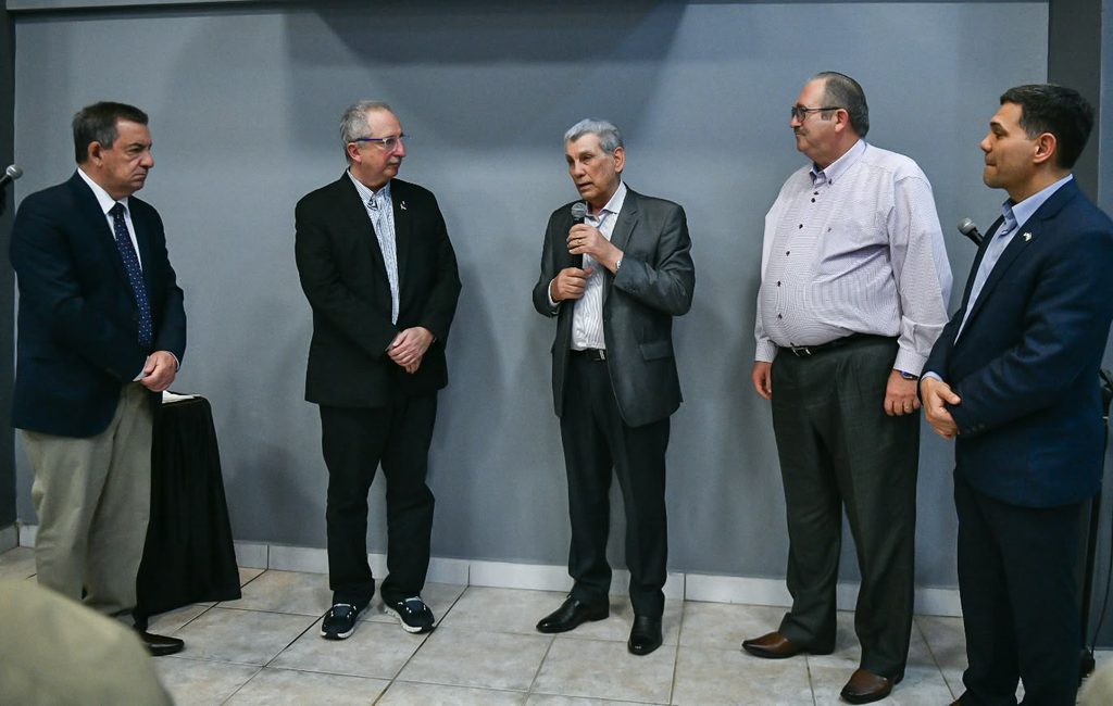 Passalacqua reunió a pastores de Misiones y destacó su tarea comunitaria: “Si no están ustedes, estamos en dificultades” 5 10 - passalacqua pastores 2 - 9