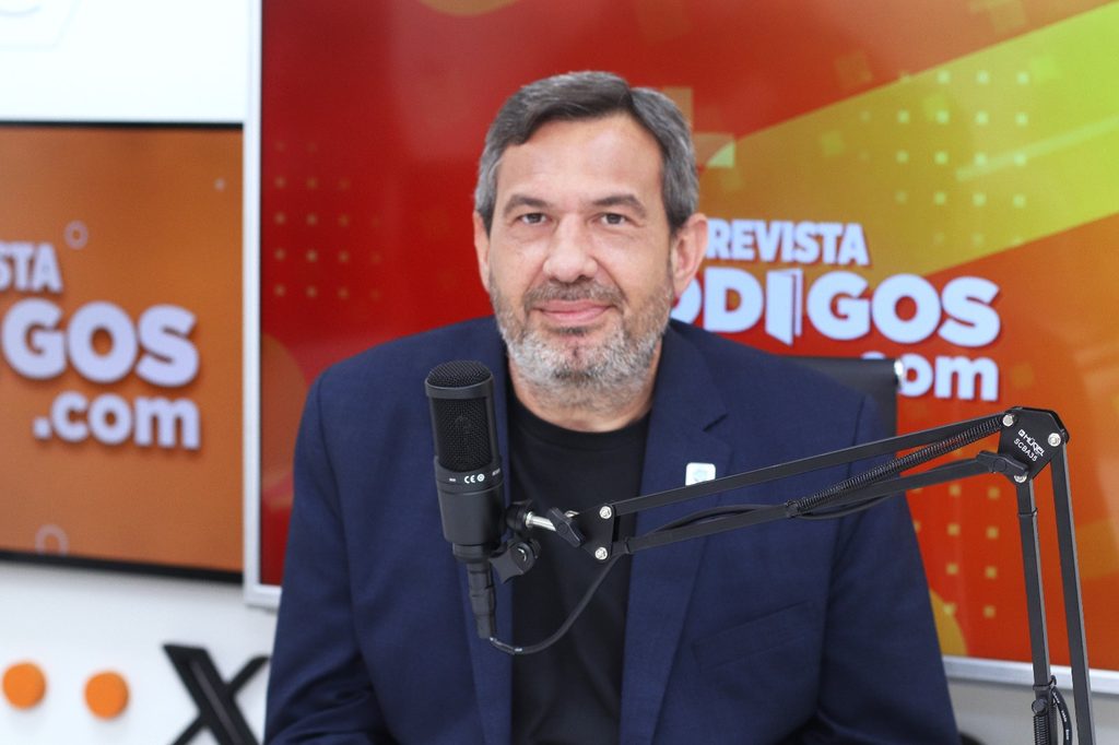 Luis Pastori y Joselo Schuap pasaron por el streaming de Códigos 9 18 - pastori 1 - 17