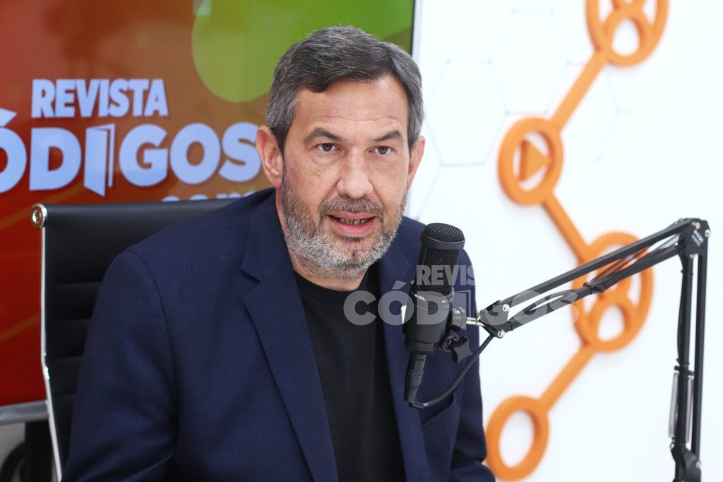 Luis Pastori y Joselo Schuap pasaron por el streaming de Códigos 1 2 - pastori 2 - 1