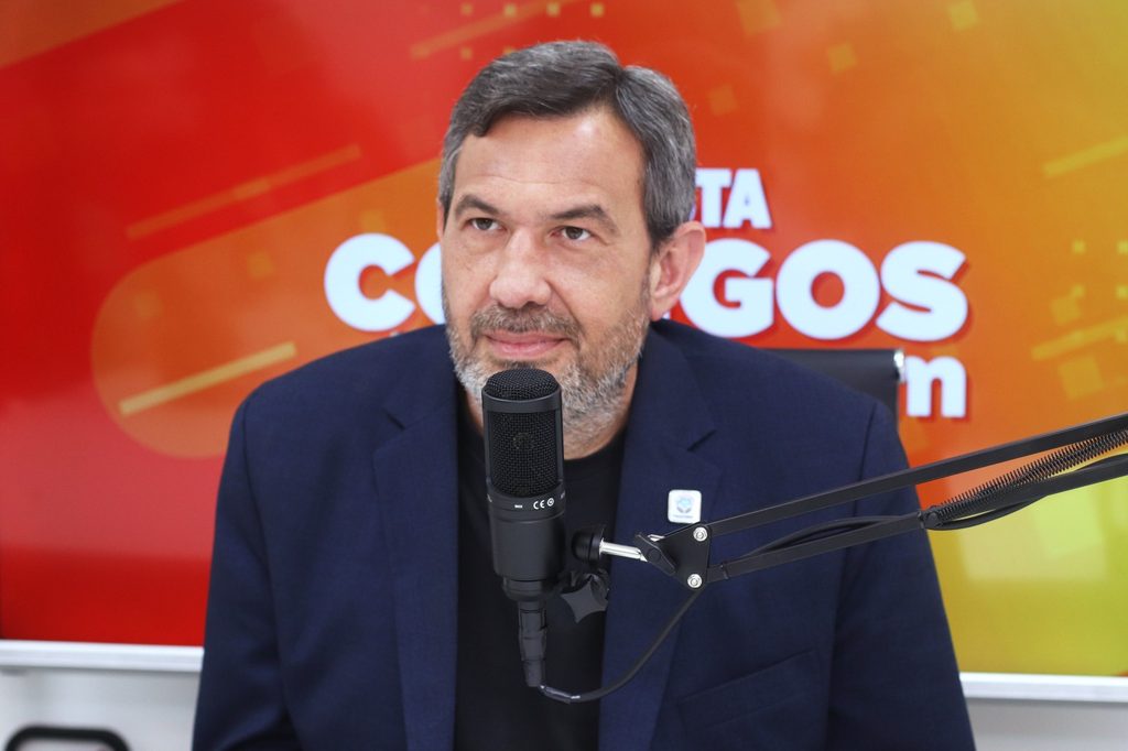 Luis Pastori y Joselo Schuap pasaron por el streaming de Códigos 5 10 - pastori 3 - 9