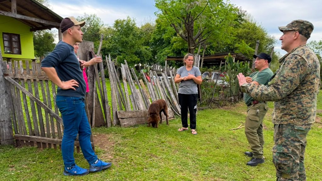 Reportes de ataques de felinos en Profundidad: relevaron áreas afectadas y asistieron a productores 4 8 - profundidad ataques 5 - 7