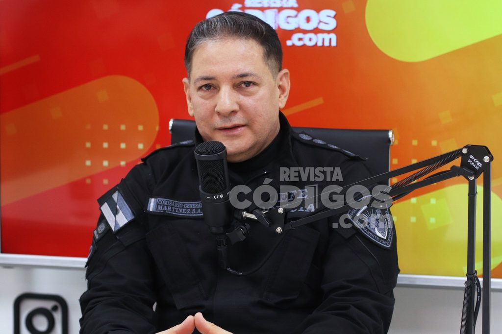 Sandro Martínez sobre el acampe de expolicías y la foto de la RAM: “Es una incoherencia total” 2 4 - sandro martinez 1 - 3