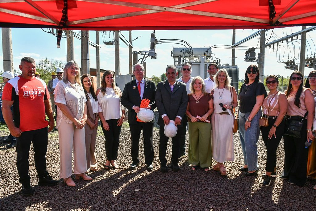 Passalacqua inauguró una subestación que duplica la potencia eléctrica de Puerto Esperanza 6 12 - subestacion transformadora 1 - 11