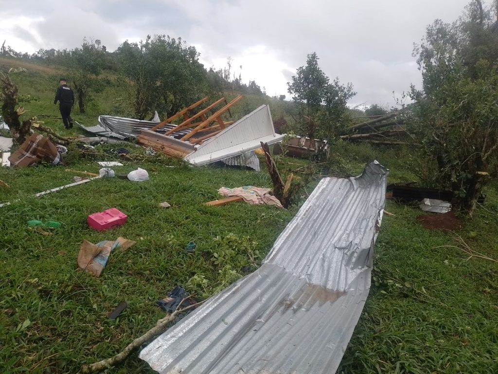 San Pedro: identificaron a la víctima fatal y confirmaron que 21 familias fueron afectadas por el tornado 1 2 - tornado san pedro 1 - 1
