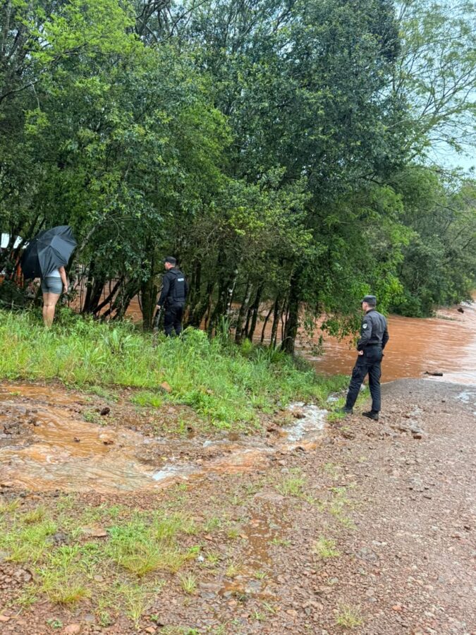 El Niño: aumentan a 112 las viviendas dañadas por el temporal en Misiones y hay cuatro familias evacuadas 1 2 - El Nino aumentan a 112 las viviendas danadas por el temporal en Misiones y hay cuatro familias evacuadas 6 - 1