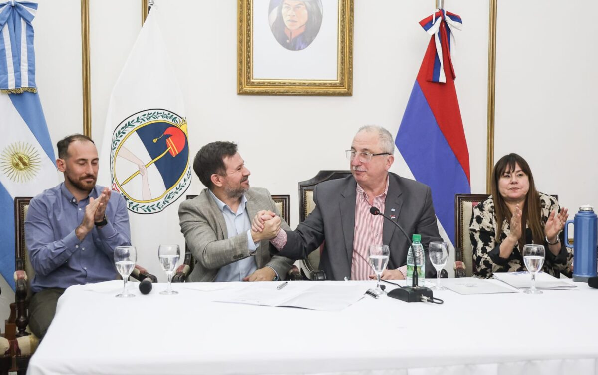 Misiones amplía la formación laboral en la provincia con una nueva escuela de oficios tecnológicos 3 6 - Misiones amplia la formacion laboral en la provincia con una nueva escuela de oficios tecnologicos 3 - 5