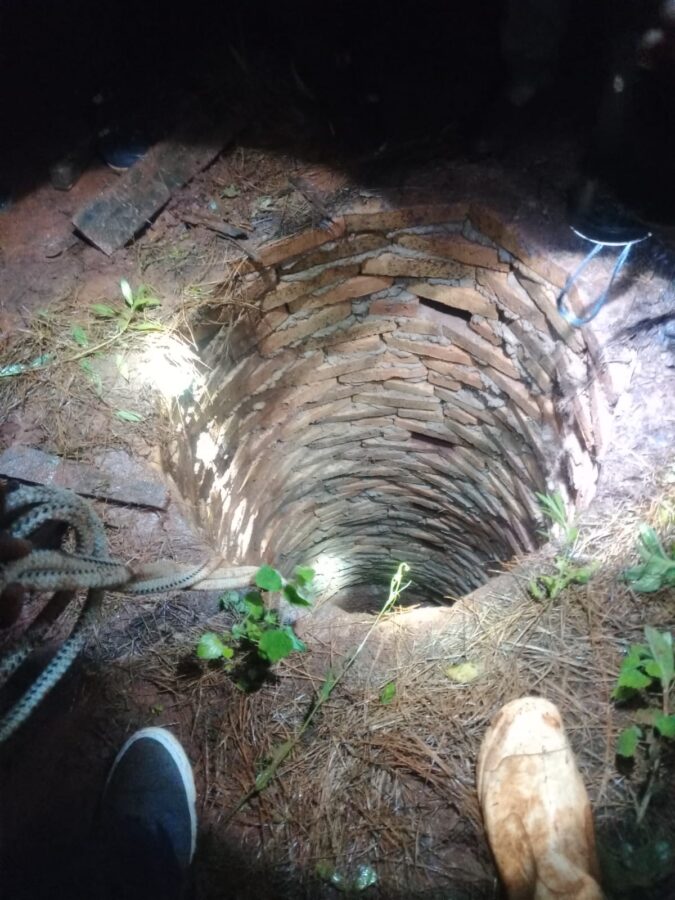 Murió un caballo tras caer a un pozo de más de 20 metros en Garupá 2 4 - Murio un caballo tras caer a un pozo de mas de 20 metros en Garupa 3 - 3