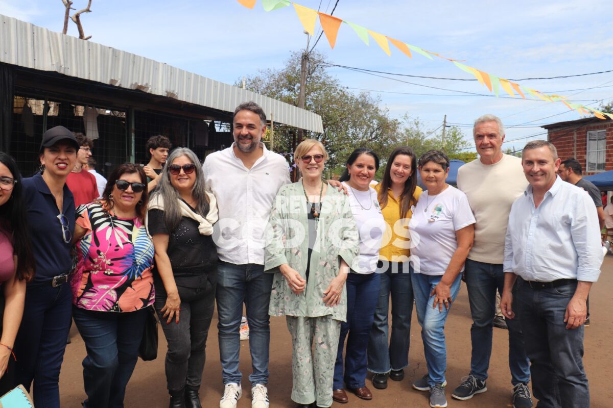 Posadas celebró el Karaí Octubre con un festival y un jopará comunitario en el barrio San Jorge 4 8 - Posadas celebro el Karai Octubre con un festival y un jopara comunitario en el barrio San Jorge 5 - 7