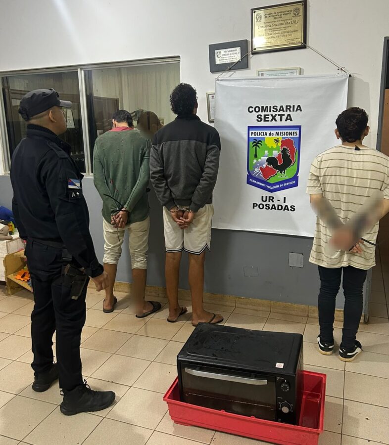 Tres operativos en Posadas terminaron con seis detenidos y varios elementos secuestrados 1 2 - Tres operativos en Posadas terminaron con seis detenidos y varios elementos secuestrados 2 - 1