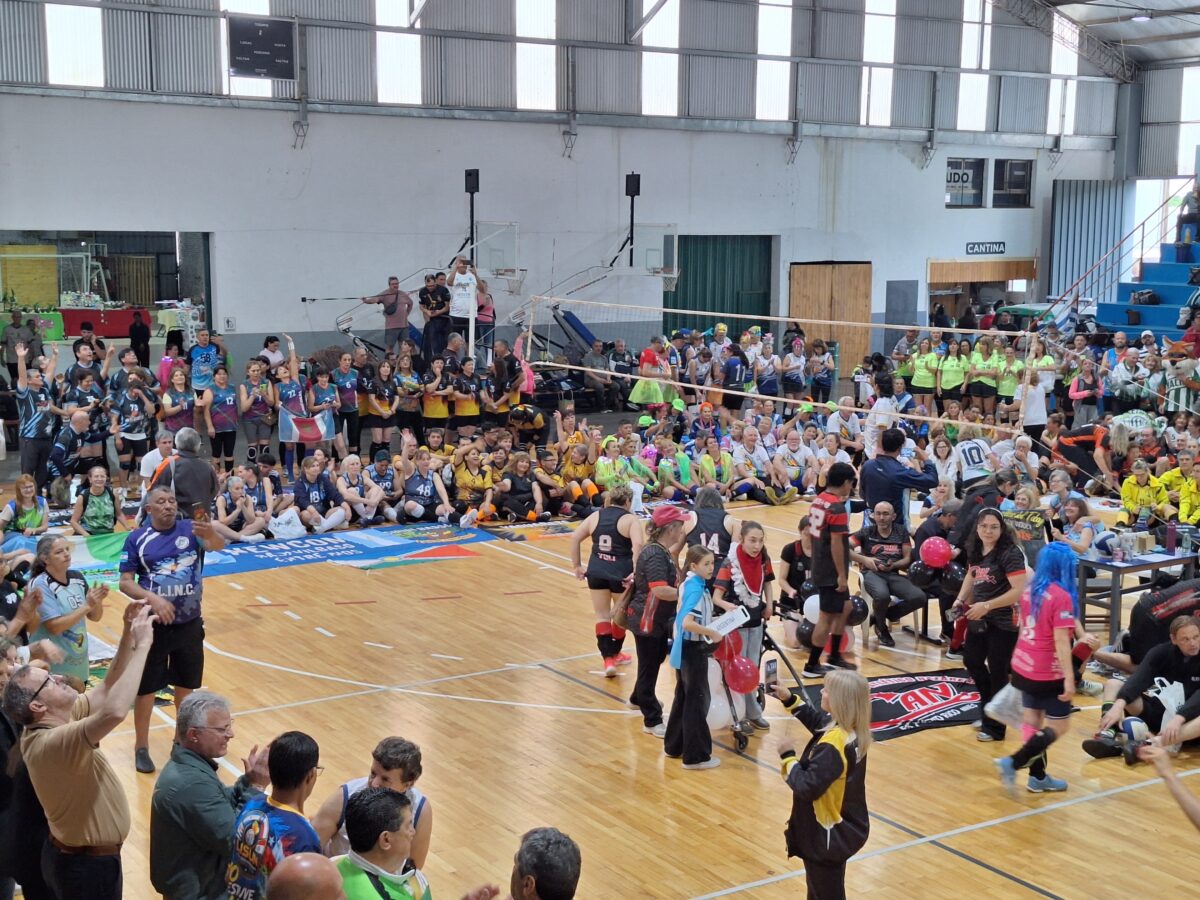 El turismo deportivo impulsó la economía de Puerto Rico con un movimiento de $200 millones 6 12 - Un torneo sudamericano de Newcom genero un movimiento economico de 200 millones en Puerto Rico 11 - 11