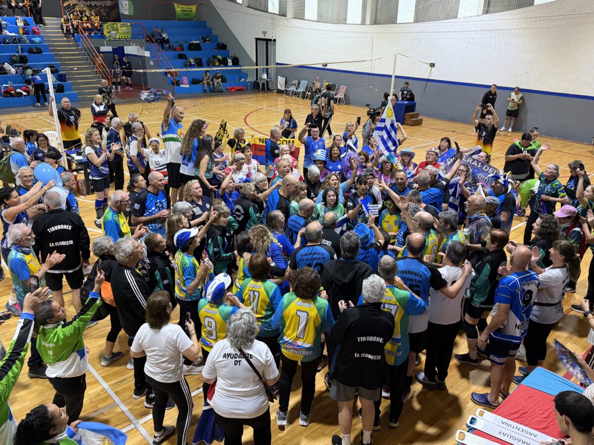 El turismo deportivo impulsó la economía de Puerto Rico con un movimiento de $200 millones 9 18 - Un torneo sudamericano de Newcom genero un movimiento economico de 200 millones en Puerto Rico 7 - 17