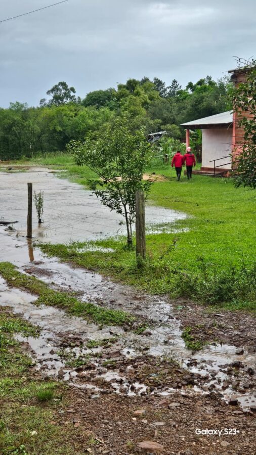 El temporal en Misiones ya dejó 66 viviendas afectadas, familias evacuadas y más rutas cortadas 6 12 - WhatsApp Image 2026 10 23 at 11.57.48 - 11