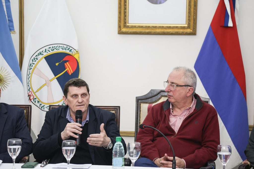 Passalacqua presentó un Black Friday que se realizará de forma simultánea en San Pedro, Jardín América y Apóstoles 11 22 - black en municipios 7 - 21