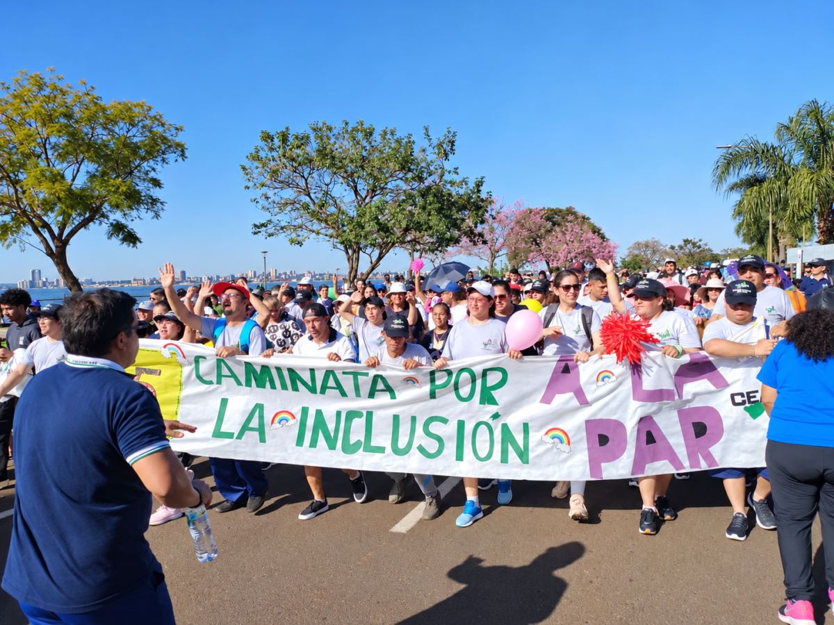 caminata por la inclusión