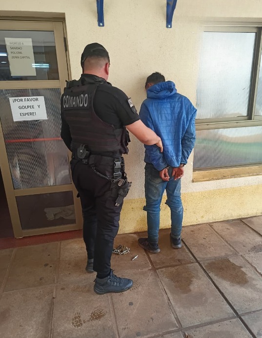 Cinco detenidos por distintos robos en Posadas tras tres operativos policiales 2 4 - detenidos robo 3 - 3