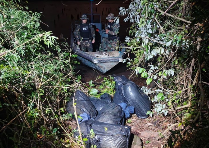 Secuestraron casi 177 kilos de marihuana valuados en más de $675 millones en Candelaria y Corrientes 2 4 - drogas 2 - 3