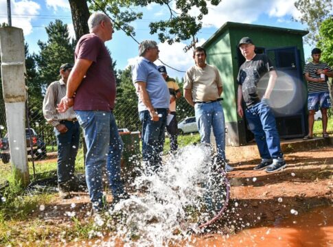 Dos argentinas murieron en un impactante choque en Punta del Este 2 2 - Passalacqua supervisó el avance de obras hídricas en Mártires que ya benefician a más de 400 familia...