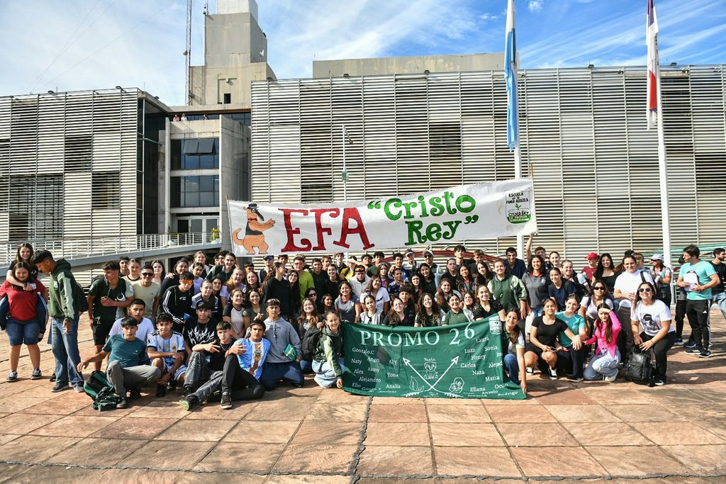 Passalacqua destacó el rol de las EFA durante la apertura del encuentro provincial: “Representan los valores del ser misionero” 3 6 - passalacqua efas 13 - 5