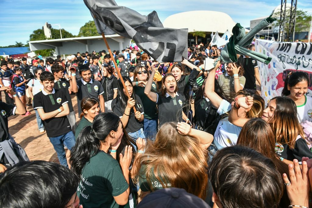 Passalacqua destacó el rol de las EFA durante la apertura del encuentro provincial: “Representan los valores del ser misionero” 8 16 - passalacqua efas 2 - 15