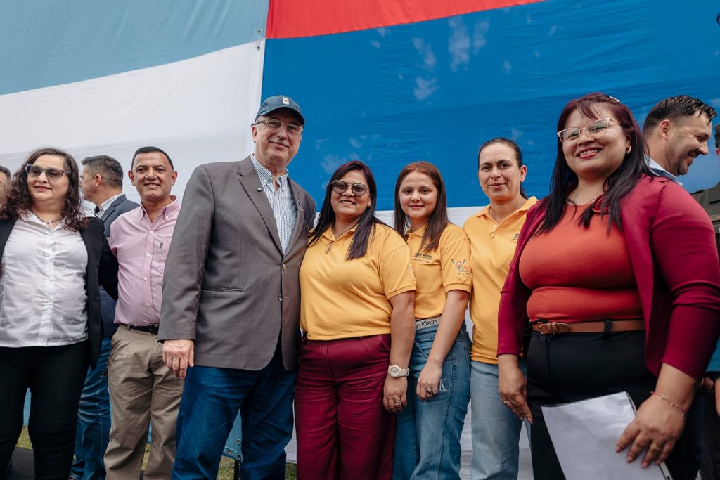 Passalacqua encabezó el cuarto aniversario de Fracrán y llamó a “tirar juntos del carro” 6 12 - passalacqua fracran 2 - 11