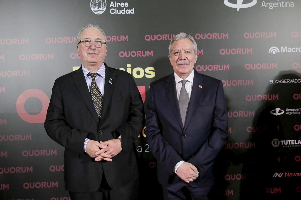 Passalacqua recibió prestigioso premio en el ámbito judicial del país por la política misionera de protección a las infancias 2 4 - passalacqua premio 3 - 3