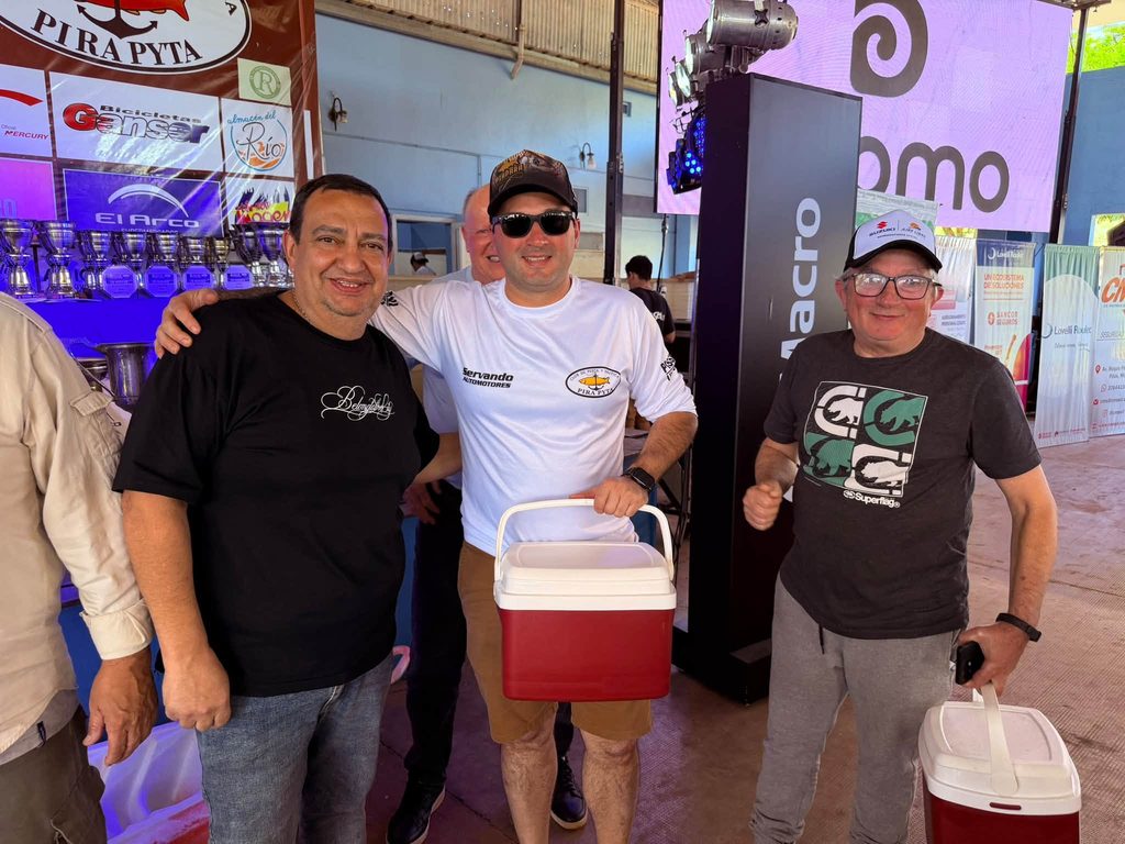 Bicampeones en el Paraná: Yawny y Velázquez volvieron a ganar las 20 Horas de Pesca 7 14 - pira pyta 15 - 13