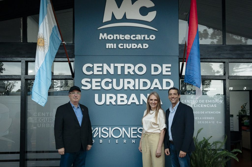 Passalacqua visitó el renovado Centro de Seguridad Urbana de Montecarlo y destacó la incorporación de tecnología 7 14 - polo de seguridad 6 - 13