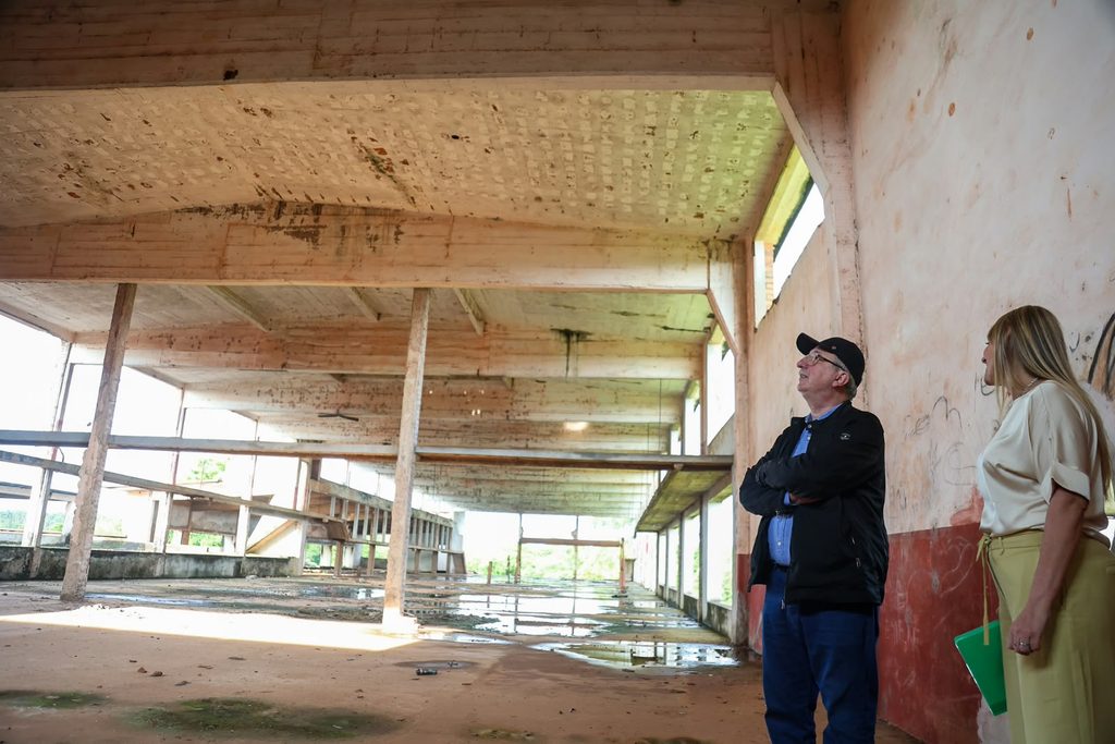 Passalacqua visitó el renovado Centro de Seguridad Urbana de Montecarlo y destacó la incorporación de tecnología 14 28 - polo educativo 6 - 27