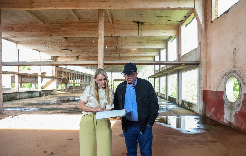 Passalacqua visitó el renovado Centro de Seguridad Urbana de Montecarlo y destacó la incorporación de tecnología 15 30 - polo educativo 7 - 29