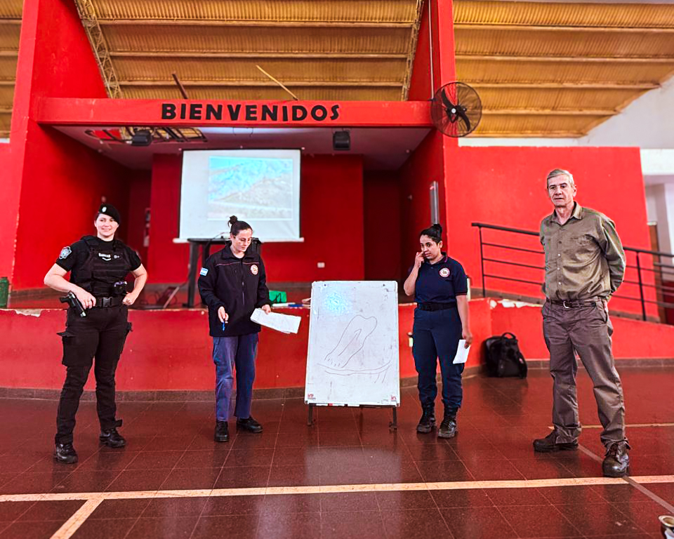 Misiones capacita a equipos locales para anticiparse a los incendios forestales 3 6 - prevencion incendios 04 - 5